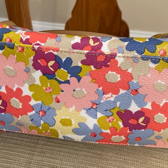 Coach Floral Women's Bag - Multicolor - Picture 7 of 9